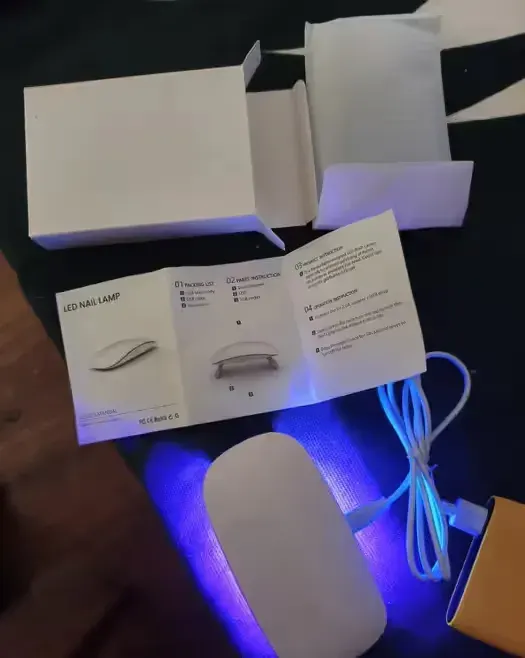 Mini lampa do suszenia lakieru żelowego do paznokci — praca twórcy Sprzedawca na Freshwall Marketplace