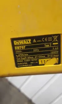 Antyki wyprzedaz kolekcji piła ukośna dewalt dw707 — ujęcie 3