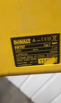 Antyki wyprzedaz kolekcji piła ukośna dewalt dw707 — ujęcie 3