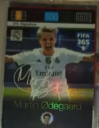 Martin Ödegaard karta z autografem — ujęcie 2
