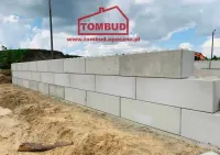 Mur oporowy, klocki betonowe, ściana oporowa — ujęcie 3