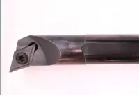 Nóż wytaczak S12 SDUCR 07 + płytka DCMT 07 — ujęcie 3