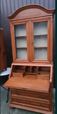Sekretarzyk witryna Angielska biblioteczka — ujęcie 4