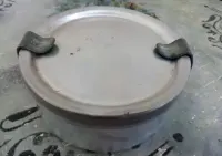 Turystyczna maselniczka, aluminiowy pojemnik, PRL — ujęcie 4