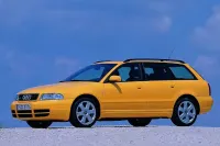 AUDI S4 Avant plakat nie jest to poster z żadnej gazety — ujęcie 2