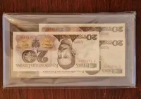 Banknoty 20 zł PRL 1982 - zestaw kolejnych numerów po sobie. — ujęcie 3