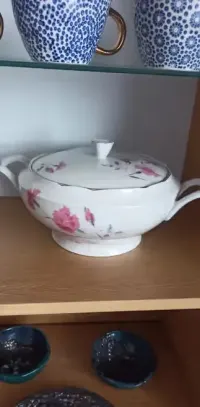 Duza waza do zupy Ćmielów porcelana — ujęcie 3