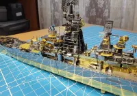 Krążownik Piotr Wielki złożony metalowy model Piececool 31 cm 270 elementów 1:800. Okręt dowództwa Floty Północnej z czasów katastrofy Kurska. — ujęcie 2