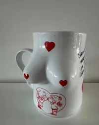 Kufel do piwa zabawny w kształcie kobiety 600 ml — ujęcie 4