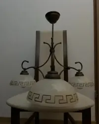 Lampa wisząca trzy kloszowa Rzymska — ujęcie 4