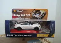 Model BMW M8 GTE napędzany woda — ujęcie 5