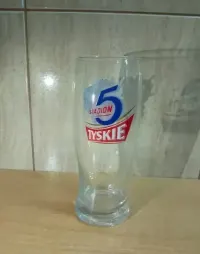 Nowy kufel do piwa Tyskie — ujęcie 4