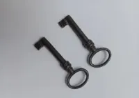 Piękne retro kluczyki metalowe PRL — ujęcie 5