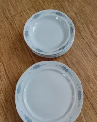 Porcelana talerze obiadowe — ujęcie 3