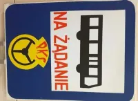 Znak przystankowy PKS — ujęcie 3
