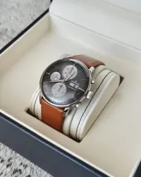 Junghans Meister Chronoscope — ujęcie 3