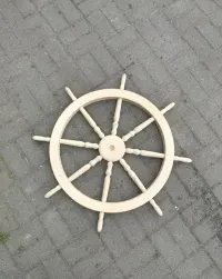 Drewniane koło marynarskie — ujęcie 2