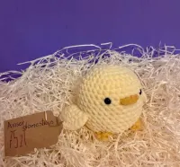 Gąska amigurumi| rękodzieło na szydełku| sprzedaż charytatywna — ujęcie 2