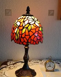 Lampa ,, Tiffany " witrażowa - Vintage — ujęcie 3