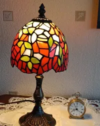 Lampa ,, Tiffany " witrażowa - Vintage — ujęcie 4