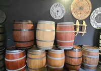 Beczki dębowe 200L po whisky dekoracja ogród, restauracja, bar WYSYŁKA — ujęcie 5
