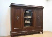 biblioteka międzywojenna gięte nogi s050702 — ujęcie 3