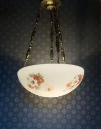Duża ampla art deco biała kwiaty lampa żyrandol mosiężna przedwojenna — ujęcie 2