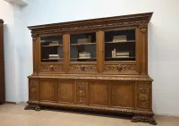 duża biblioteka orzechowa s050701 — ujęcie 2