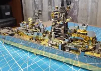 Krążownik Piotr Wielki złożony metalowy model Piececool 31 cm 270 elementów 1:800 — ujęcie 4