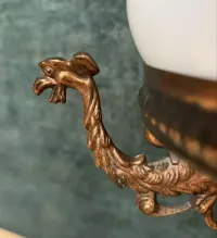 Lampa miedziana zdobiona vintage retro — ujęcie 4