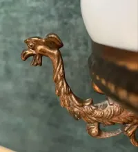 Lampa miedziana zdobiona vintage retro — ujęcie 4