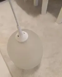 Lampa wisząca szkło mleczne — ujęcie 3