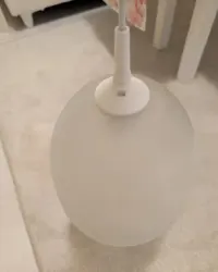 Lampa wisząca szkło mleczne — ujęcie 4