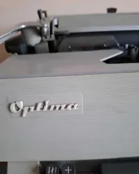 Maszyna do pisania Optima — ujęcie 5