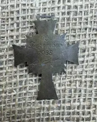 Mutterkreuz 3j kl Krzyż Matki Brązowy original ww2 — ujęcie 3