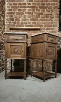 Nr. 810 Francuskie szafki nocne w stylu eklektycznym — ujęcie 2