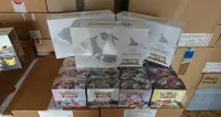 Pokemon TCG - Sealed Booster Boxy, ETB, UPC, Case — ujęcie 2