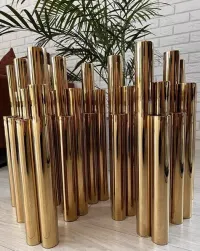 Komplet 11 ekskluzywnych wazonow Tubes w kolorze złotym 55 cm — ujęcie 2