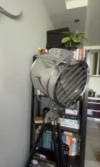 Lampa loftowa, trójnóg, regulowana wysokość, podłogowa — ujęcie 4