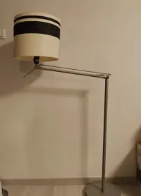 Lampa podłogowa IKEA SAMTID – regulowana, stan bardzo dobry — ujęcie 5