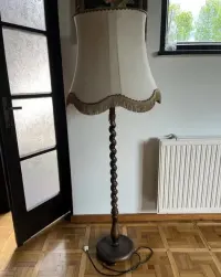 Lampa stojąca abażur — ujęcie 5