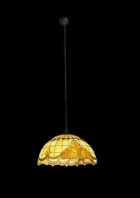 Lampa w stylu Tiffany wisząca 3 żarówki — ujęcie 3