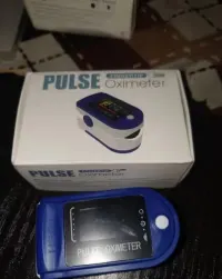 Pulse Oximeter Fingertip — ujęcie 2