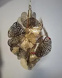 Piękna lampa wisząca Solaris Dostępna pod koniec czerwca — ujęcie 2