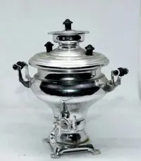 Samowar miniatura pamiątka ZSRR stal nierdzewna dekoracja vintage PRL — ujęcie 4