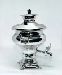 Samowar miniatura pamiątka ZSRR stal nierdzewna dekoracja vintage PRL — ujęcie 2