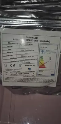Taśmy LED białe i kolor — ujęcie 3