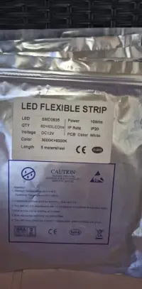 Taśmy LED białe i kolor — ujęcie 4