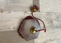 Stara lampa wisząca z kloszem — ujęcie 3