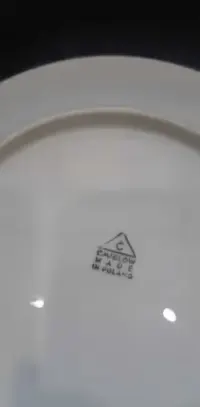 Stara porcelana - zestaw obiadowy Ćmelów z czasów PRL -u — ujęcie 3